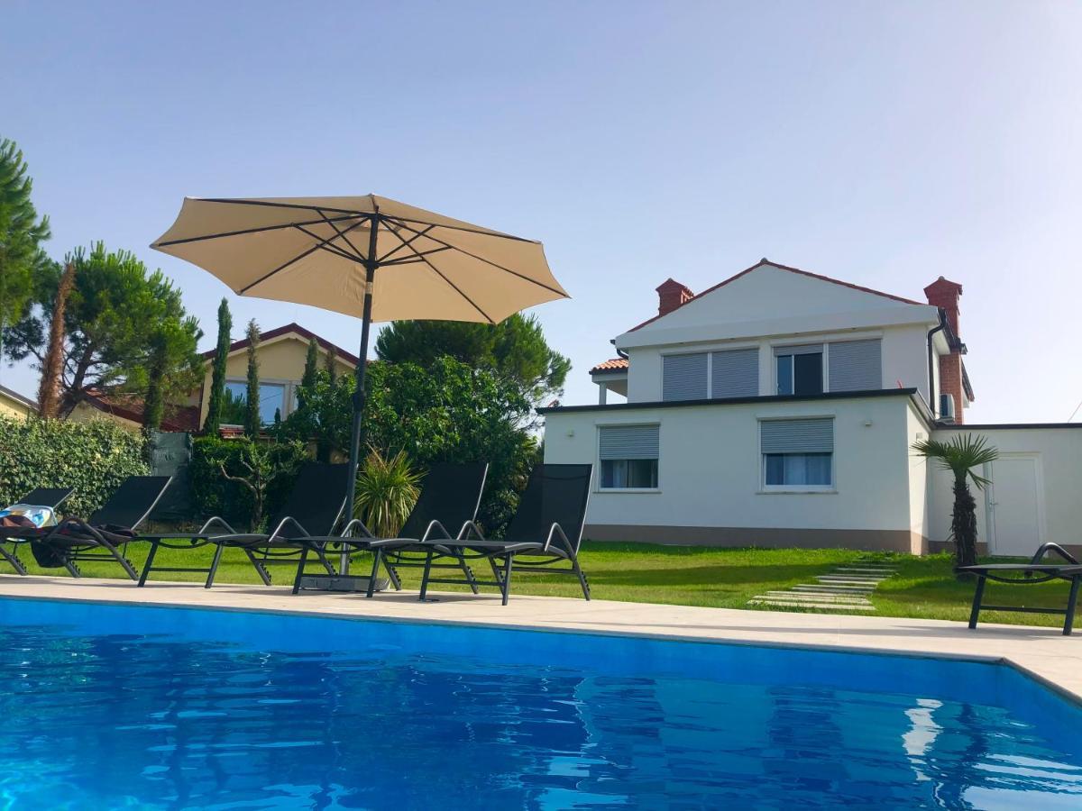 Apartmaji Meli Pu Ізола Екстер'єр фото