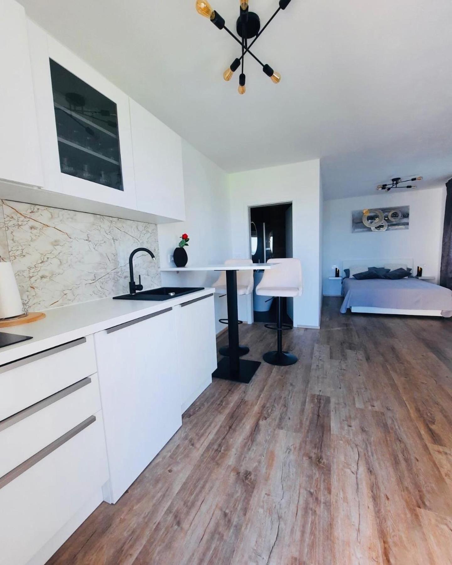 Apartmaji Meli Pu Ізола Екстер'єр фото