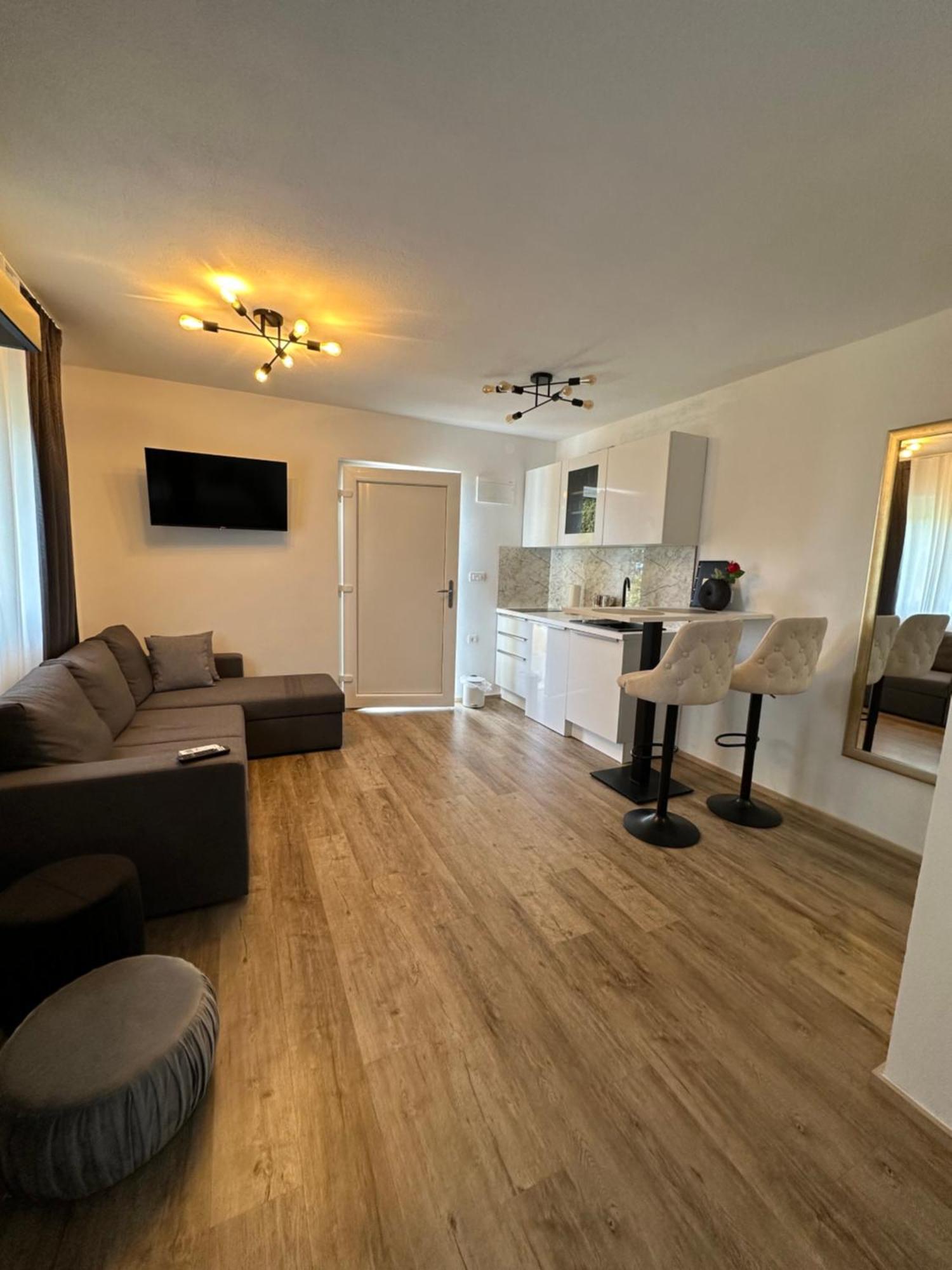 Apartmaji Meli Pu Ізола Екстер'єр фото